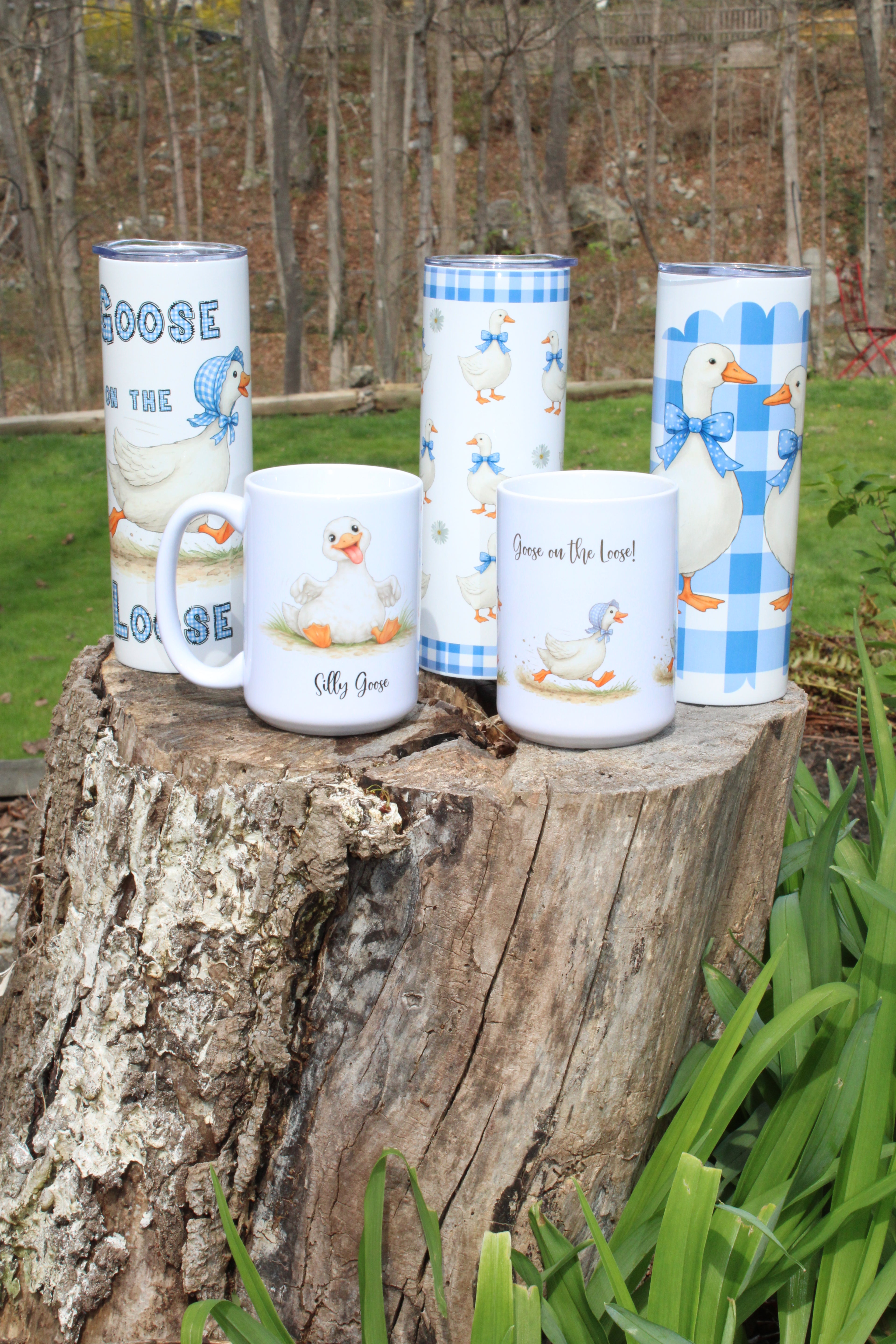 1980's Vintage Style Goose Decor, Retro Geese Decor on a Tree Stump.